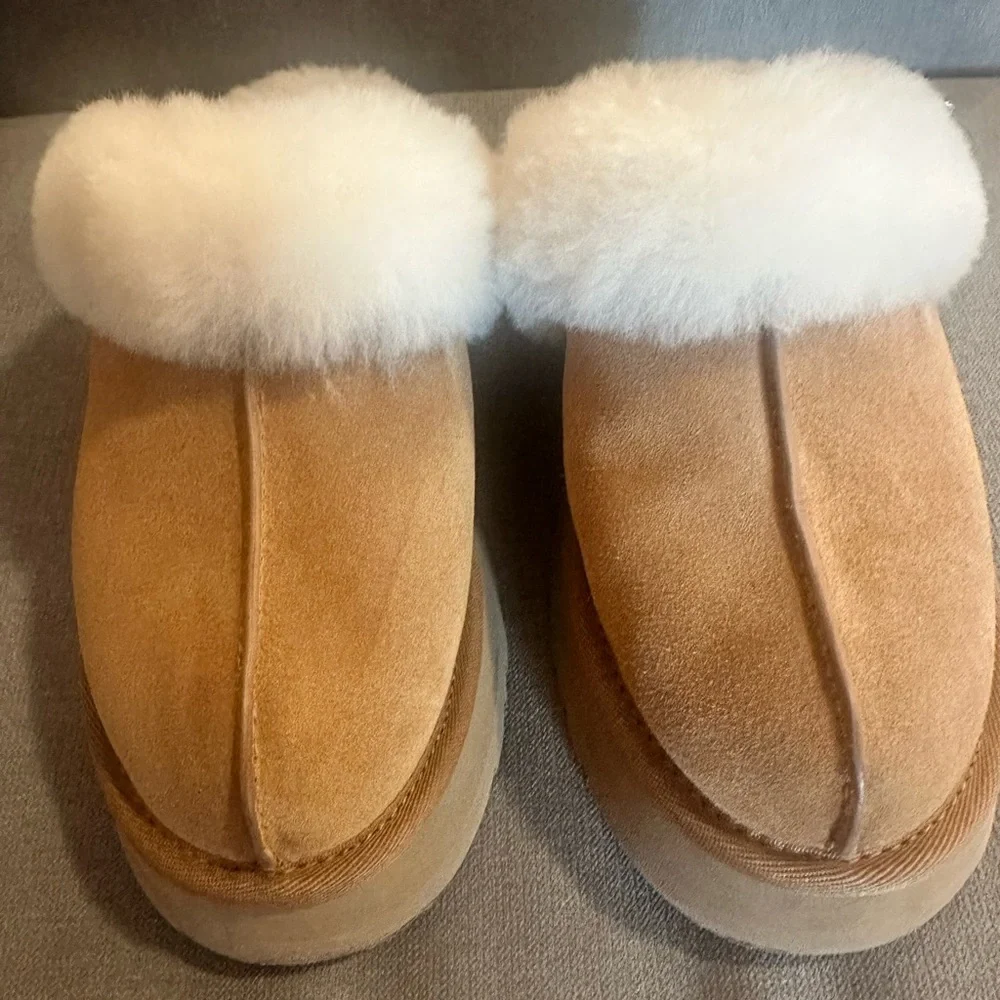 UGG Tan and Cream Women's Slippers - Picture 2 of 4